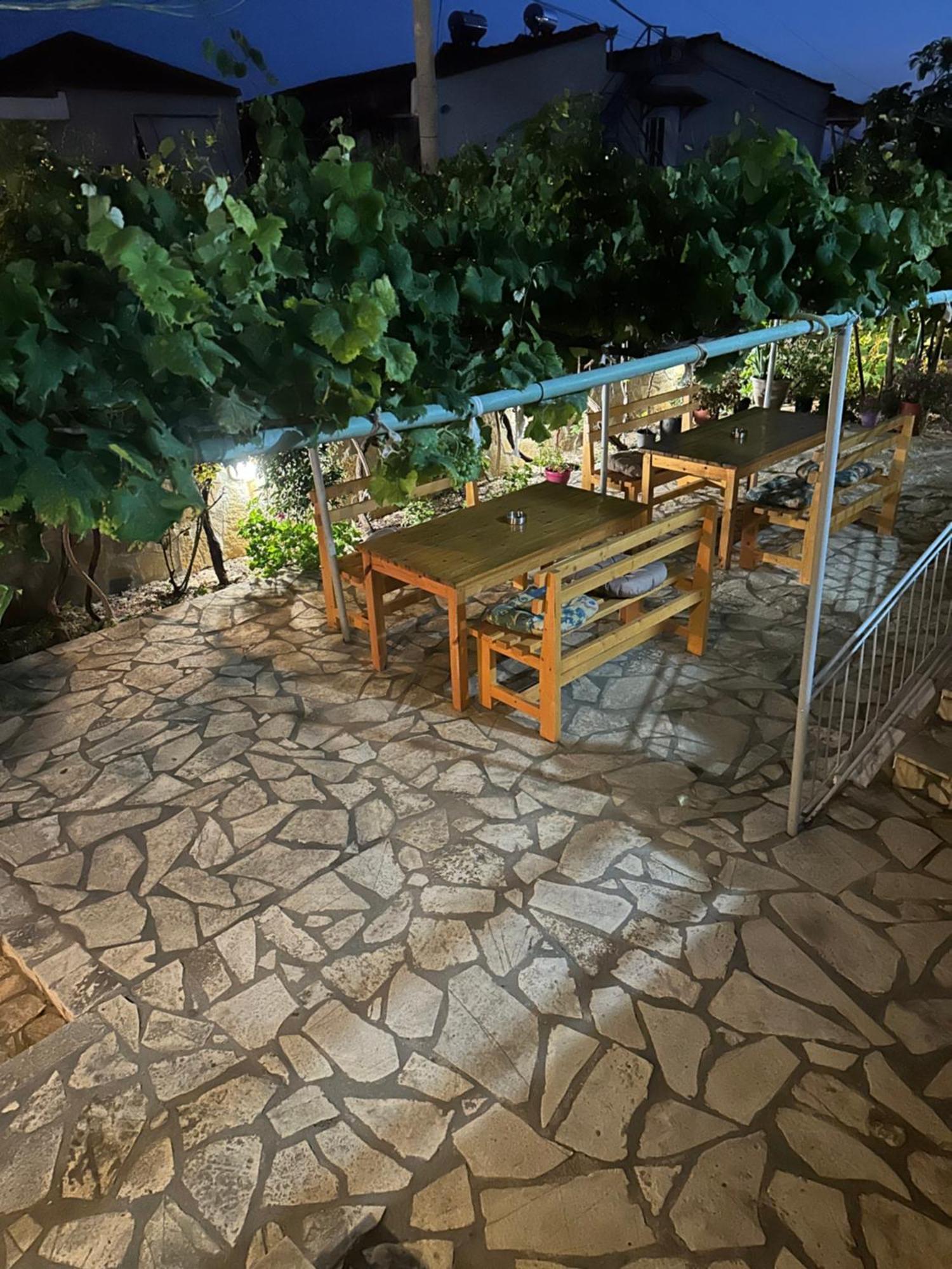 Vila Rapo Himarë Exterior foto