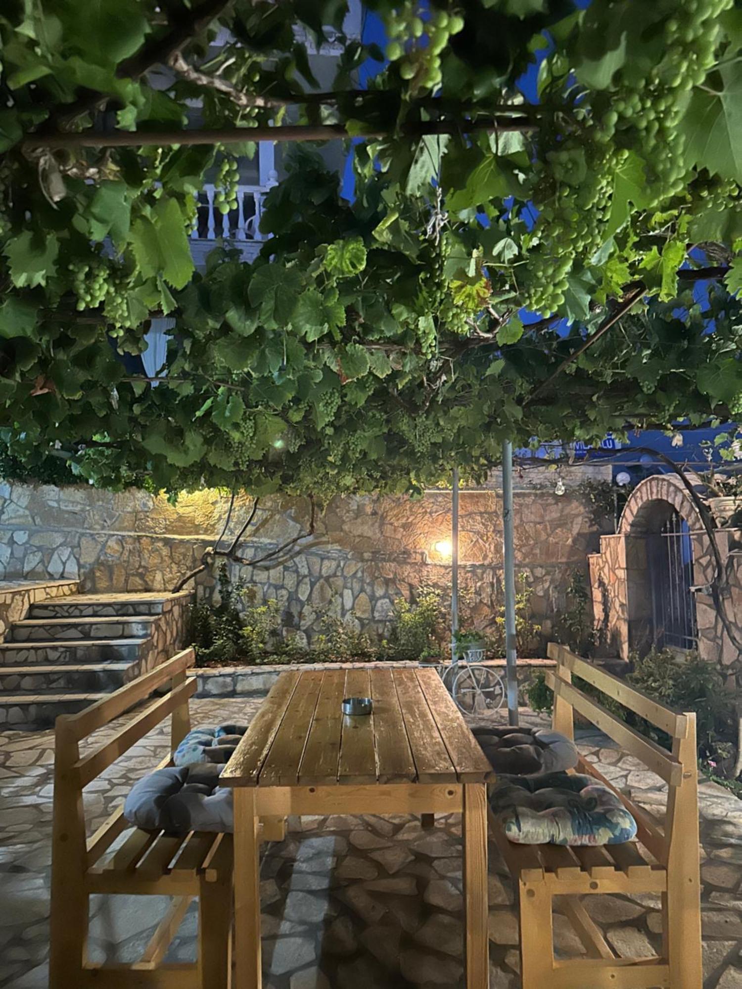 Vila Rapo Himarë Exterior foto