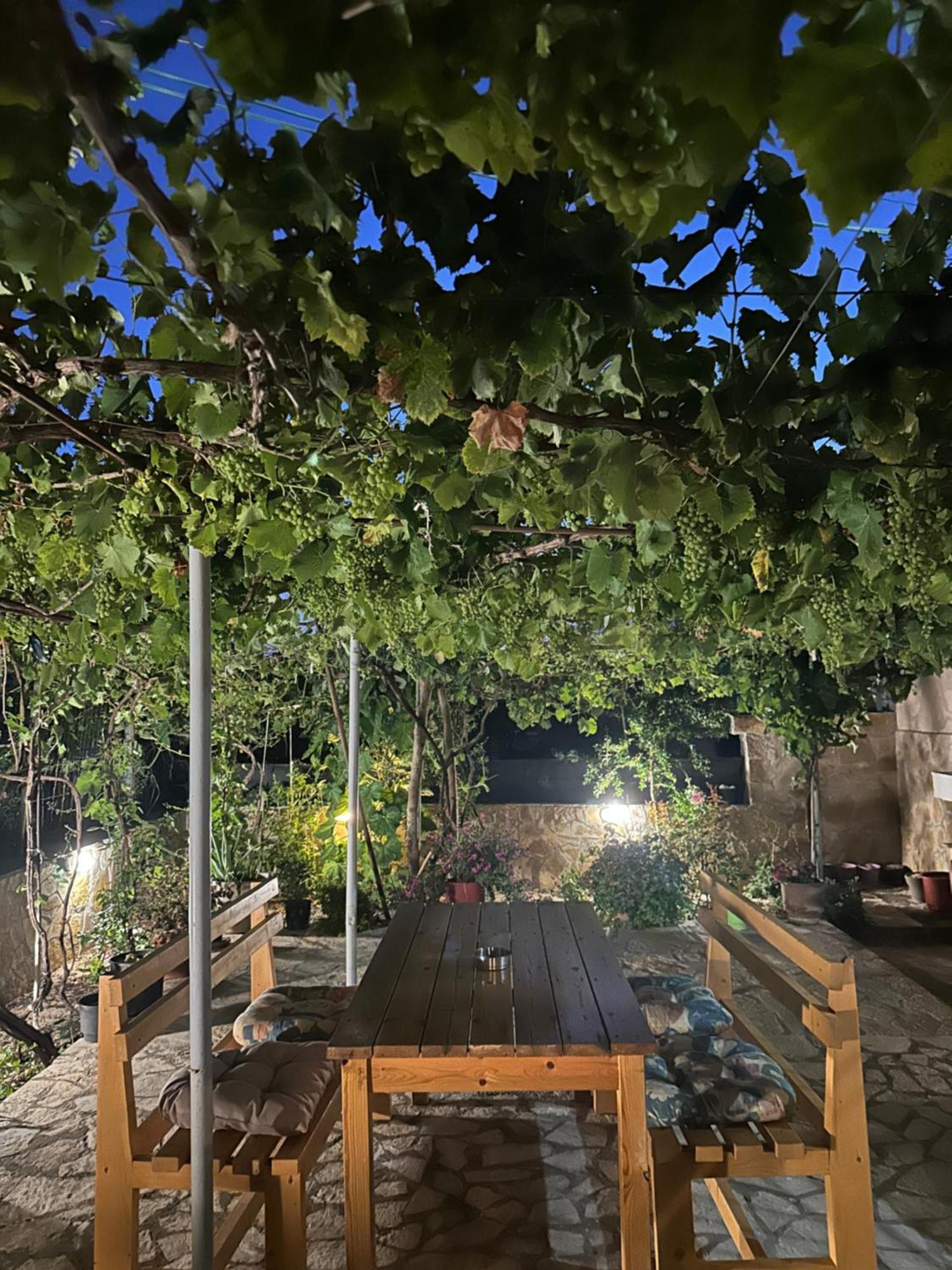 Vila Rapo Himarë Exterior foto